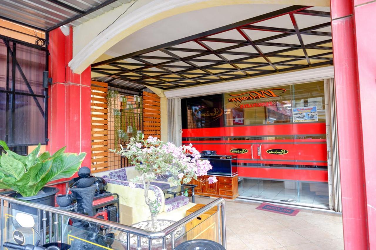 Pandawa Guest House At Ngaliyan Square Mitra Reddoorz Semarang Buitenkant foto